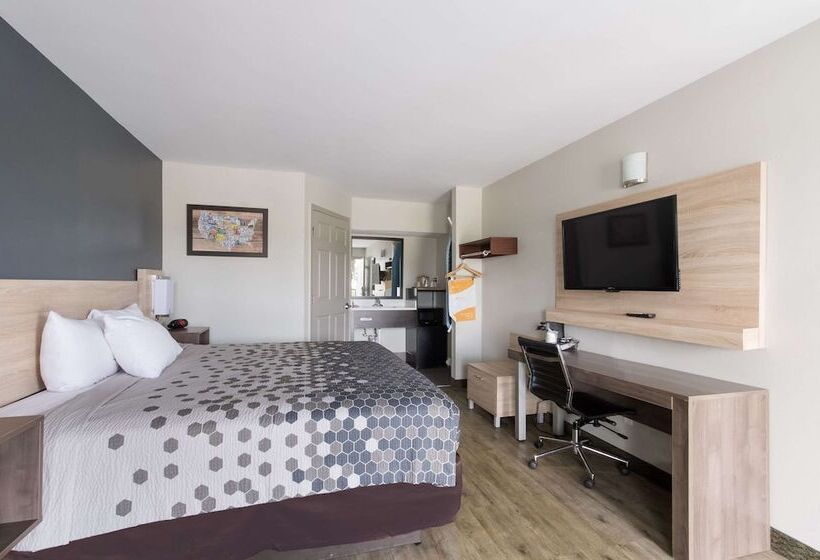 اتاق استاندارد با تخت دوبل برای معلولان, Econo Lodge Greenville