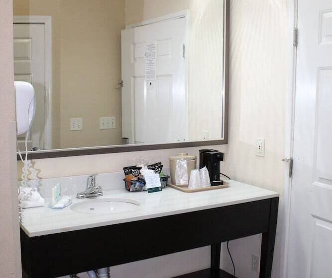 اتاق استاندارد با 2 تخت دوبل, Quality Inn Lake City