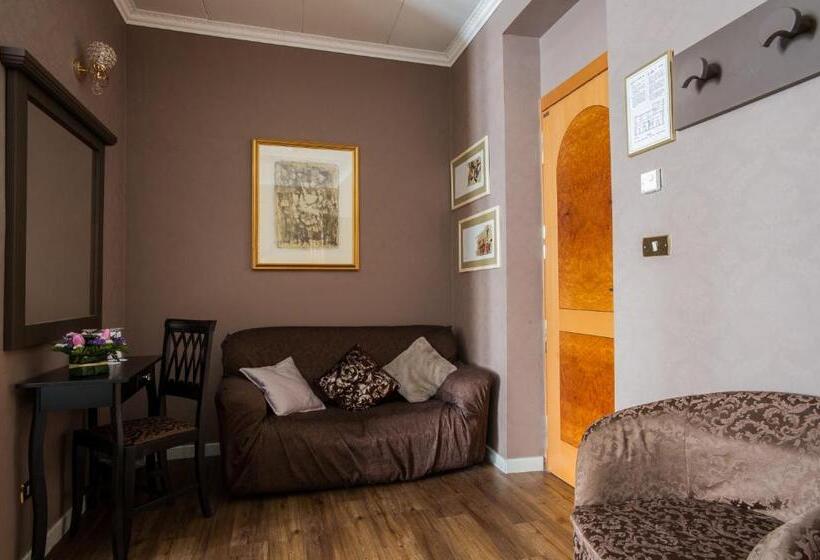 اتاق استاندارد سه نفره, Residenza In Farnese