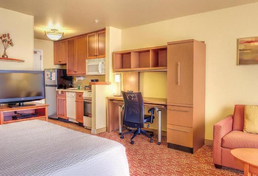 Standard Studio, Towneplace Suites Las Cruces