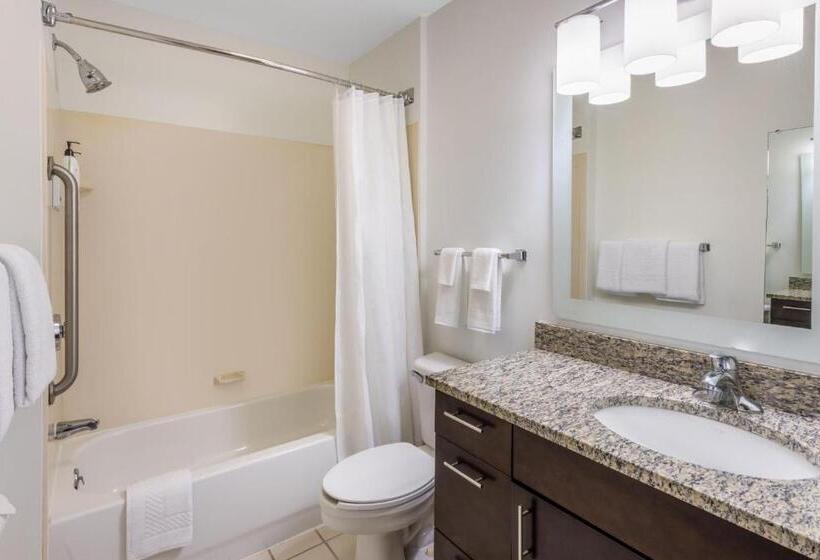 استودیوی لوکس, Towneplace Suites New Orleans Metairie