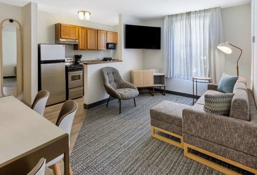 سوئیت 2 خوابه, Towneplace Suites New Orleans Metairie