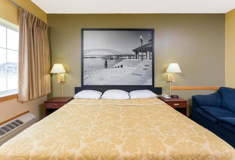 اتاق استاندارد با تخت بزرگ, Super 8 By Wyndham Osage