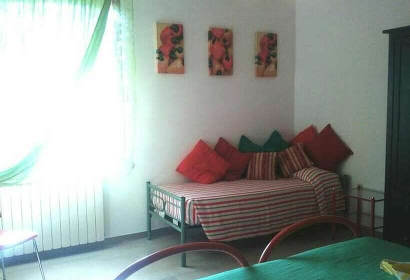 آپارتمان 1 خوابه با تراس, B&b Villa Eugenia
