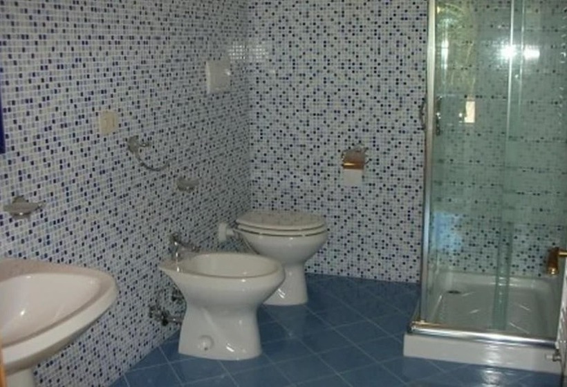 آپارتمان 1 خوابه با تراس, B&b Villa Eugenia
