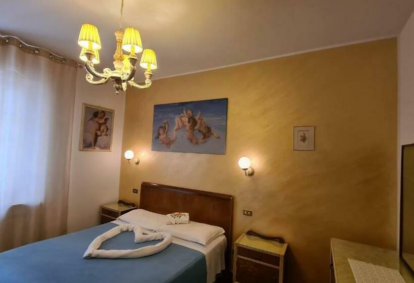 آپارتمان 1 خوابه با تراس, B&b Villa Eugenia