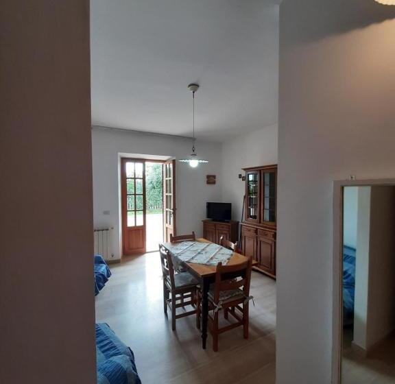 آپارتمان 1 خوابه با چشم‌انداز باغ, B&b Villa Eugenia