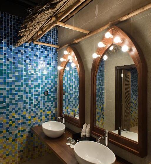 سوییت, Vangohh Eminent Hotel & Spa
