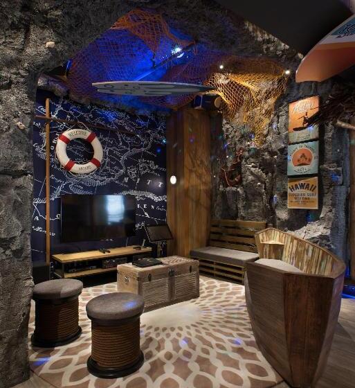 سوییت, Vangohh Eminent Hotel & Spa