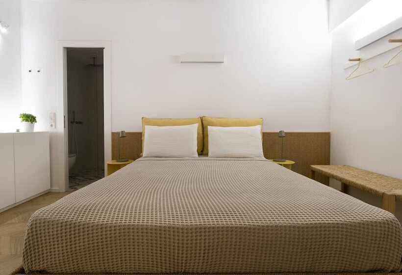 اتاق لوکس با چشم‌انداز دریا, Guesthouse Niriides