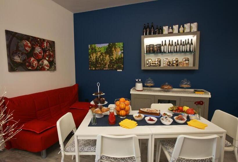 آپارتمان 1 خوابه با بالکن, B&b Arco Caputi