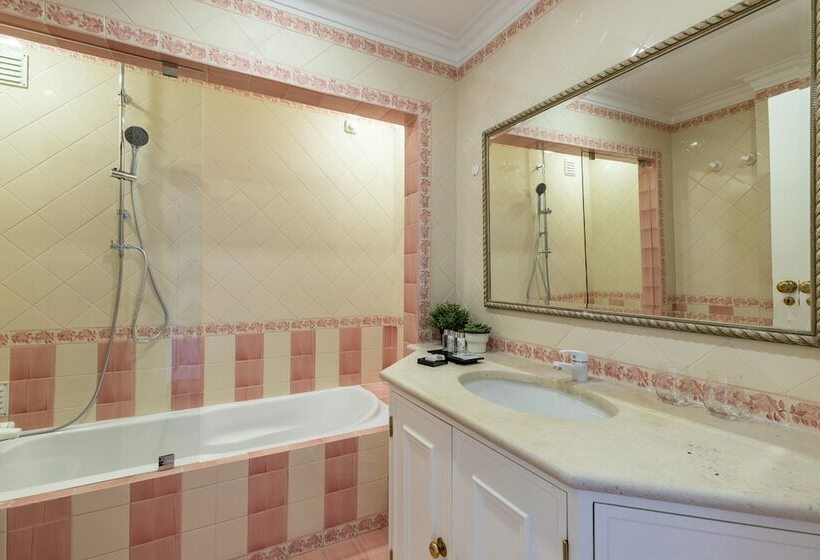 سوییت, Estoril Luxury Suites & Spa