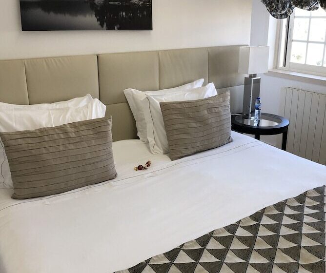سوییت, Estoril Luxury Suites & Spa