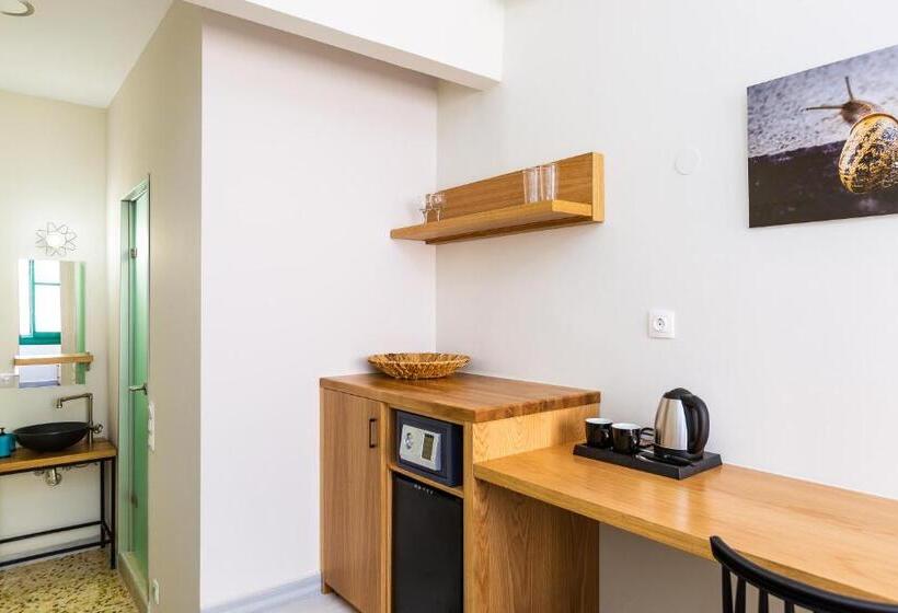 اتاق استاندارد, Ink Hotels Phos