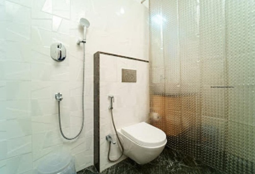 اتاق لوکس با بالکن, Grand Padappai Residency   Gpr