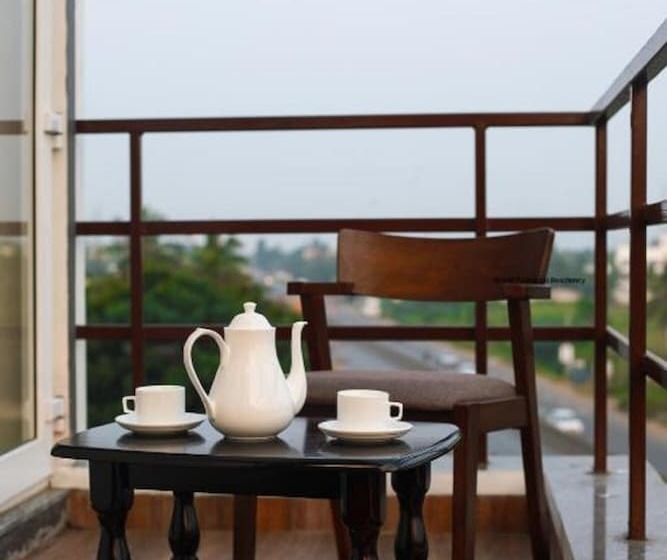 اتاق لوکس با بالکن, Grand Padappai Residency   Gpr