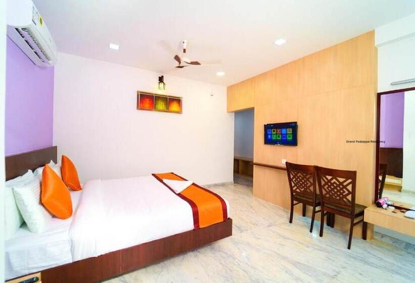 اتاق لوکس با بالکن, Grand Padappai Residency   Gpr
