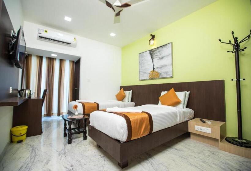 اتاق استاندارد با بالکن, Grand Padappai Residency   Gpr