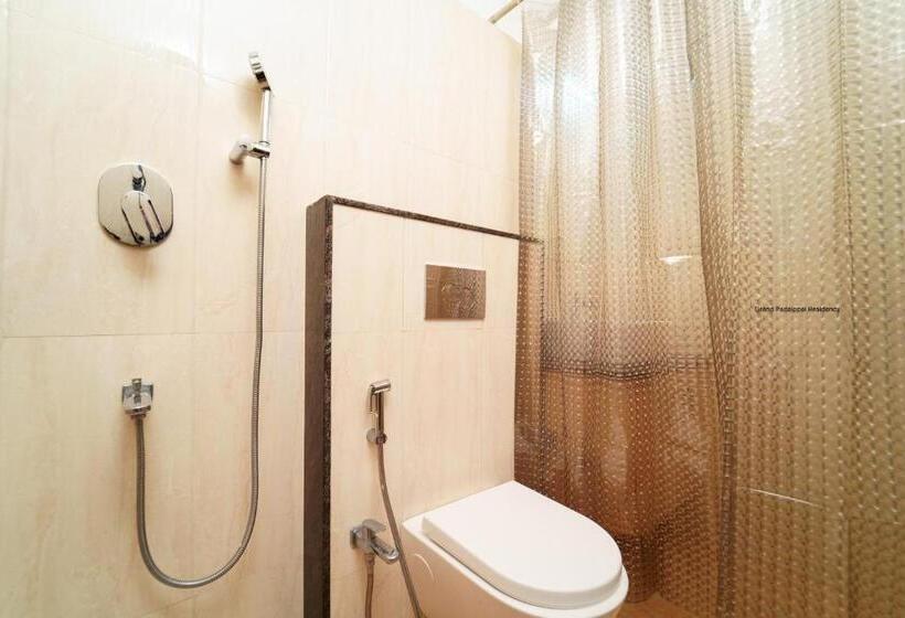 اتاق لوکس با بالکن, Grand Padappai Residency   Gpr