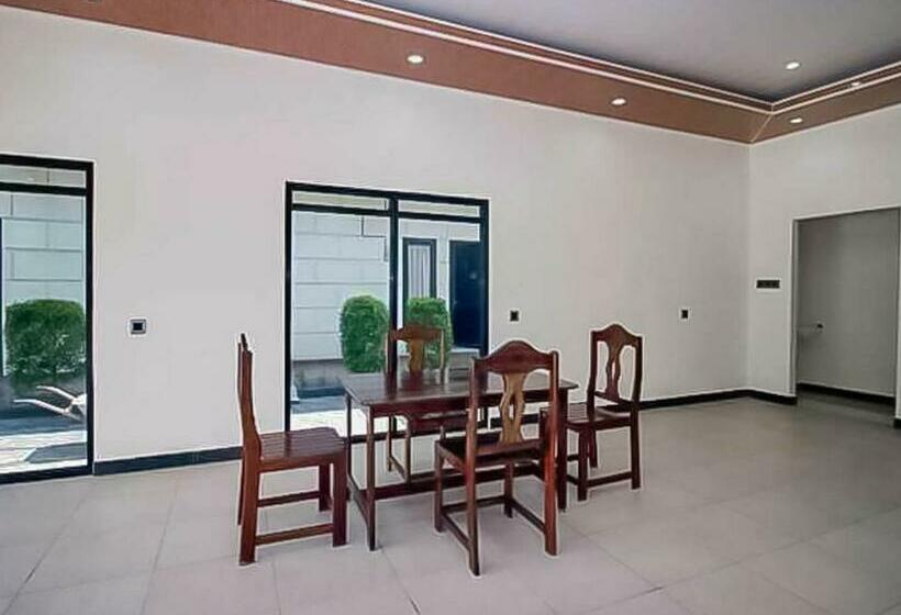 اتاق استاندارد, Reddoorz @ Wisma Pangrango