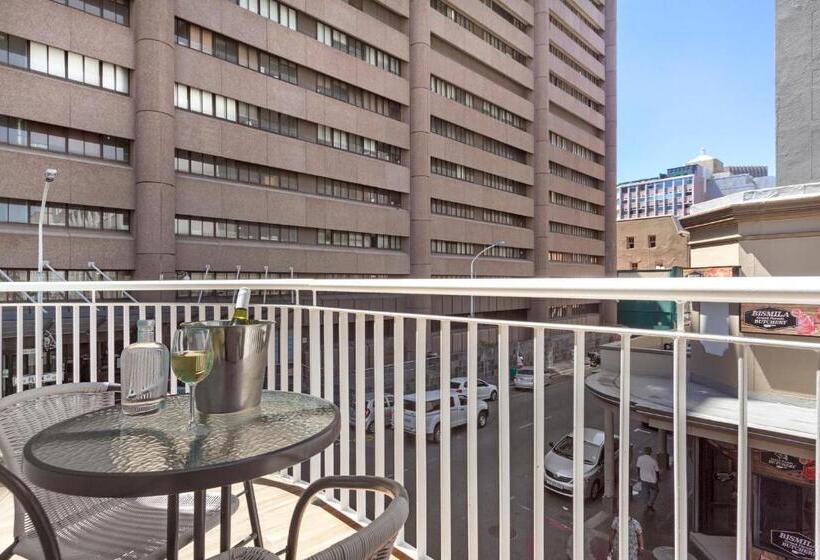 آپارتمان 1 خوابه با بالکن, Urban Oasis Apart