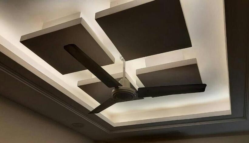 اتاق خانوادگی, Room In Guest Room   Posh S Delhi Foreigners Area, Lajpat Nagar
