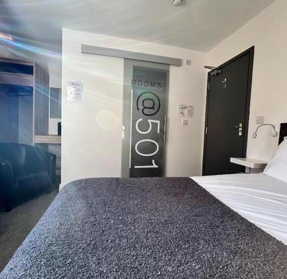 اتاق استاندارد, Rooms Kingswood