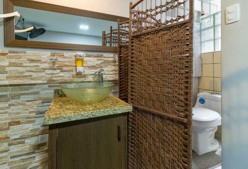 استودیوی استاندارد, Delcafetalcr