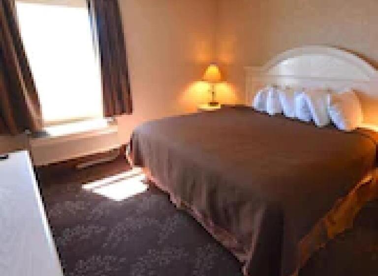 اتاق لوکس با تخت بزرگ, Bridge Vista Beach Hotel And Convention Center