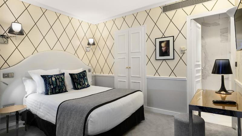 اتاق کلاسیک, Le Royal Rive Gauche