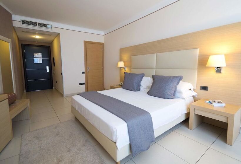 اتاق استاندارد, Mediterraneo Palace