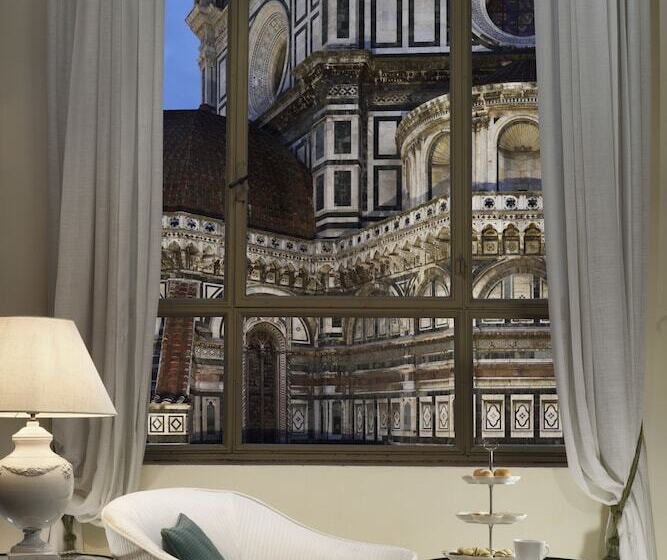 سوییت لوکس, Palazzo Niccolini Al Duomo Residenza D Epoca