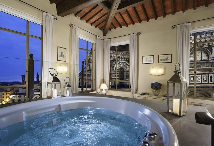 سوییت لوکس, Palazzo Niccolini Al Duomo Residenza D Epoca