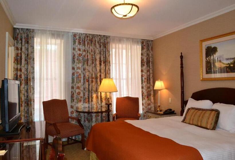 اتاق سوپریور با تخت بزرگ, The Wall Street Inn