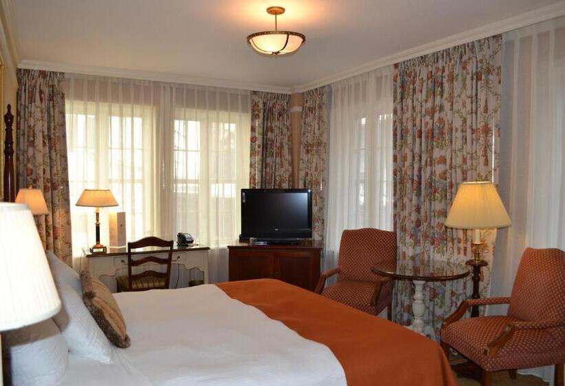 اتاق سوپریور با تخت بزرگ, The Wall Street Inn