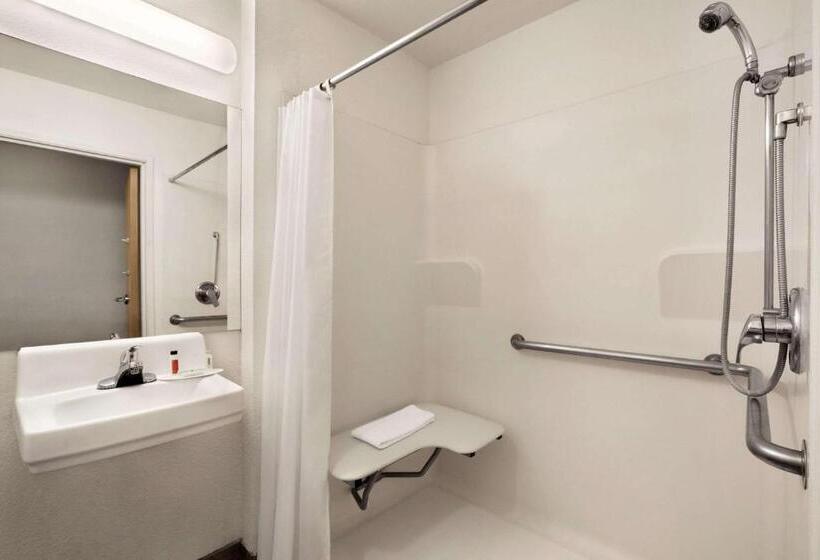 اتاق استاندارد برای معلولان, Travelodge By Wyndham Pecos