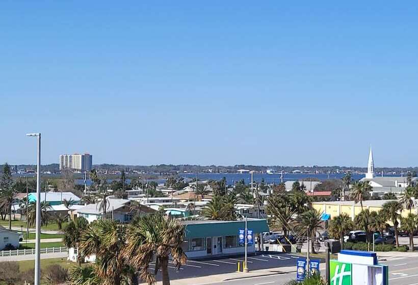 سوئیت خانواده 2 خوابه, Beachside Hotel   Daytona Beach   No Pool