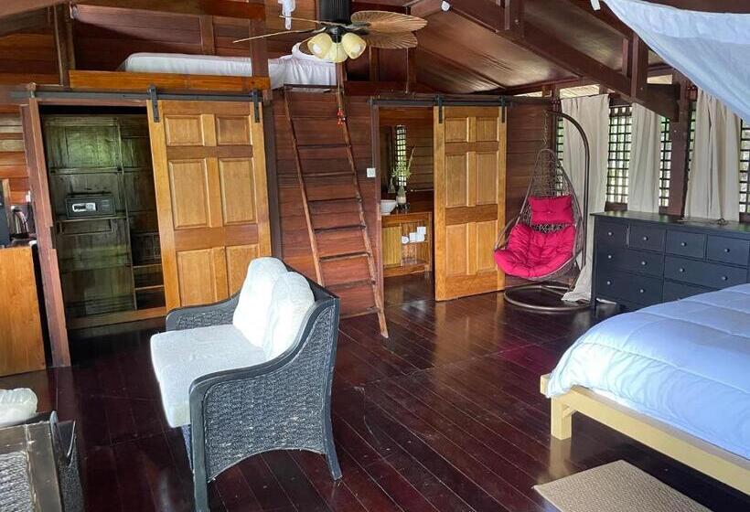 اتاق استاندارد چهارنفره با بالکن, Green Fig Resort & Spa