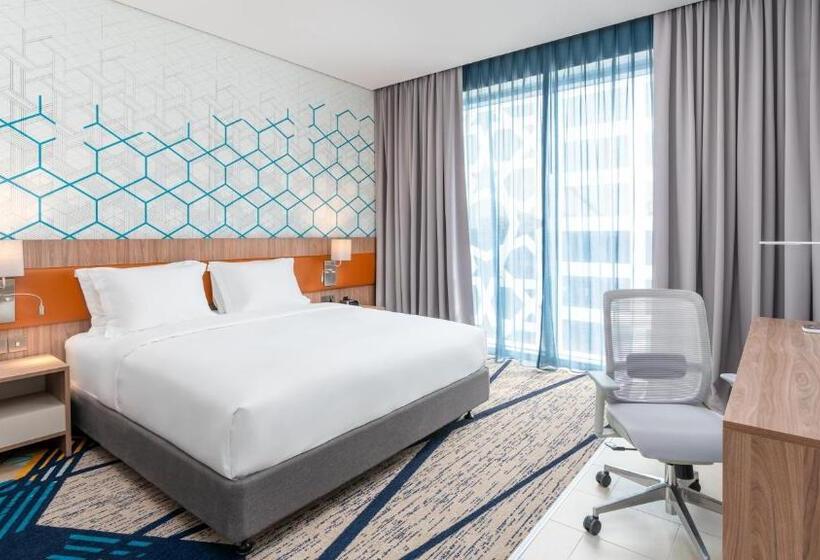 سوئیت با تخت بزرگ, Holiday Inn & Suites Al Jubail