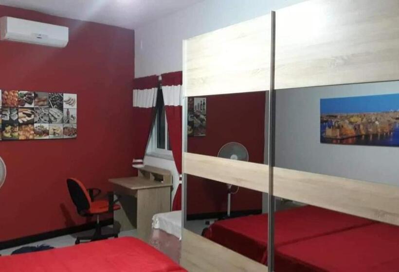 اتاق خانوادگی, Room In Apartment   Very Bright Well Kept Apartment