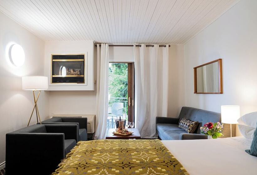 اتاق پرمیوم, The Kent Motel