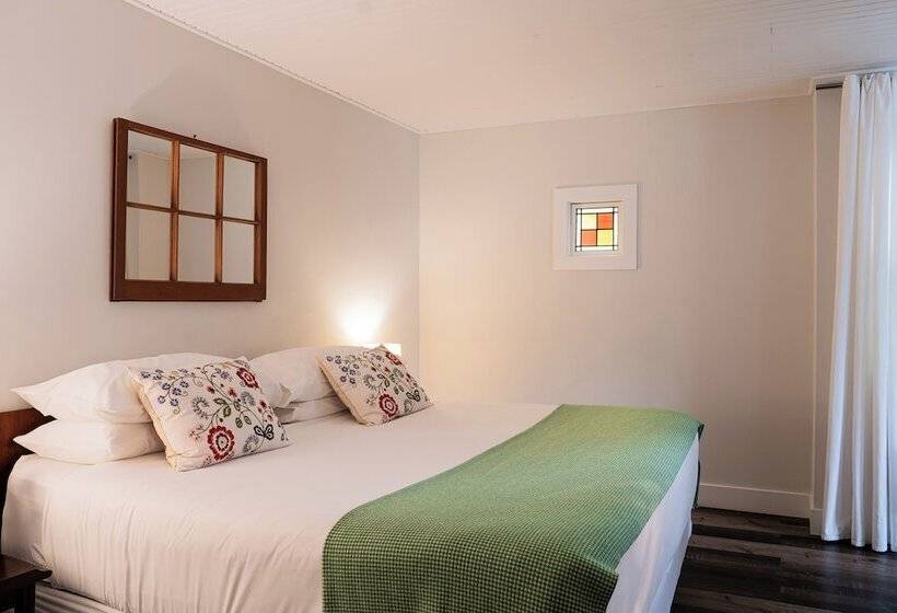 اتاق پرمیوم, The Kent Motel