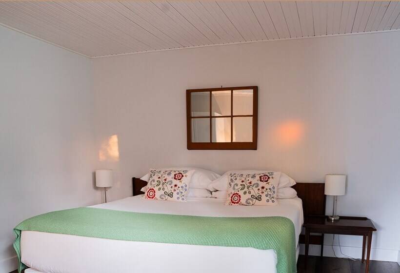 اتاق پرمیوم, The Kent Motel