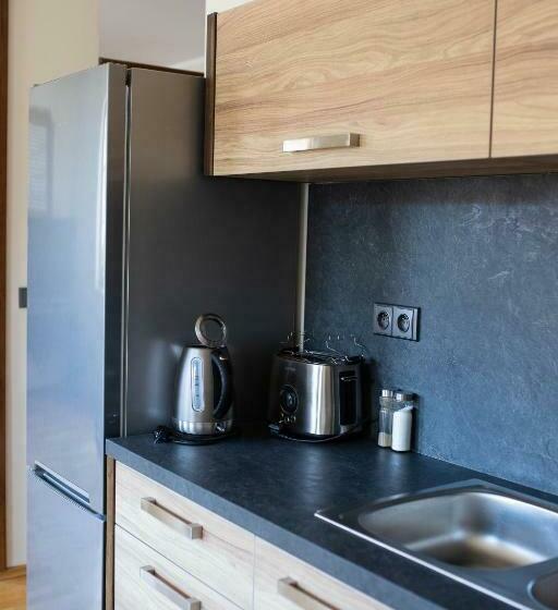 اتاق لوکس, Apartmány Víno Hruška Pardubice
