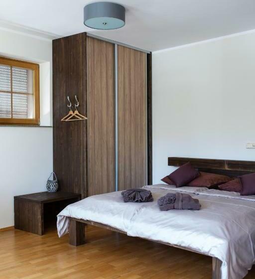 اتاق لوکس, Apartmány Víno Hruška Pardubice
