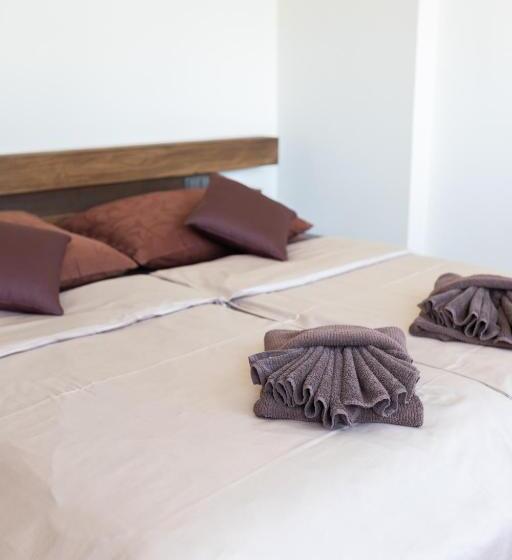 اتاق لوکس, Apartmány Víno Hruška Pardubice