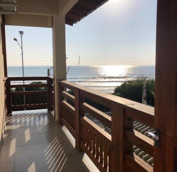 اتاق لوکس با چشم‌انداز دریا, Pousada Casa Albatross