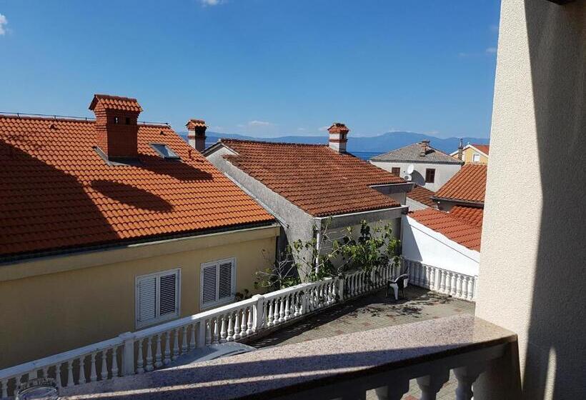 سوئیت خانواده 2 خوابه, Guesthouse Villa Adria