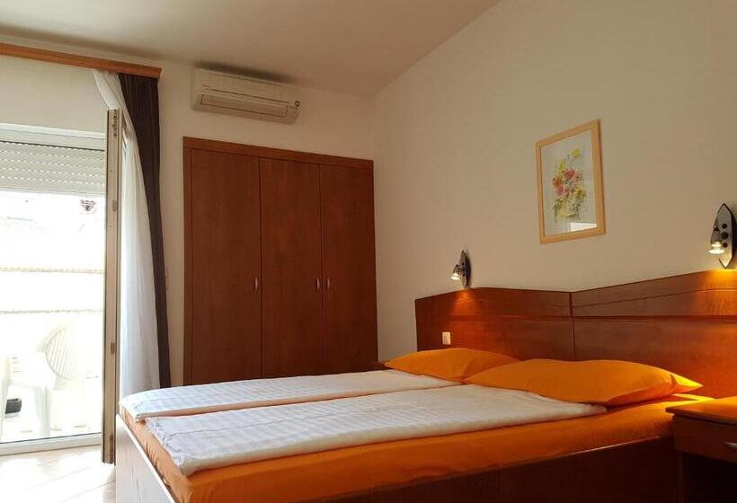 اتاق لوکس, Guesthouse Villa Adria