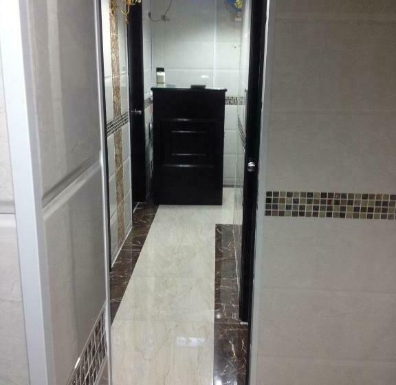اتاق لوکس, Manhattan Guesthouse